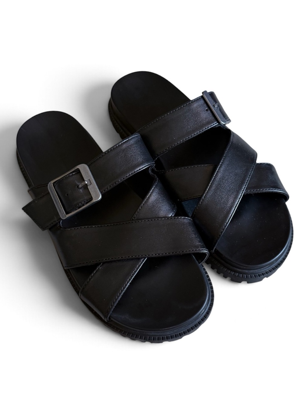 Unisa Black Strappy Sandals Size 7,5